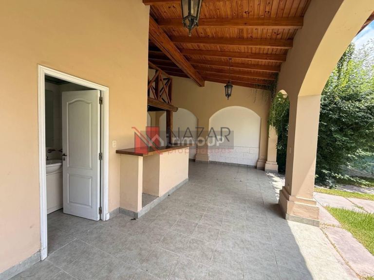 Casa en Alquiler en Godoy Cruz, Mendoza