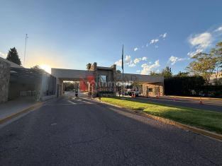Godoy Cruz Barrio Palmares, Godoy Cruz , Mendoza