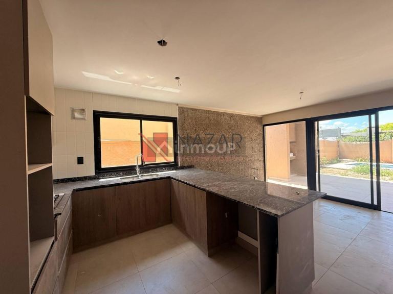 Casa en Venta en Maipu, Mendoza