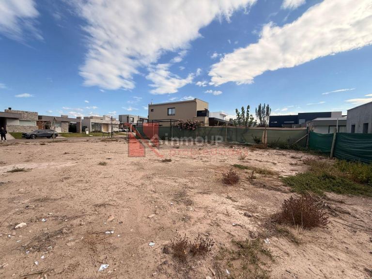 Maipu Barrio Ciro de Vieytes, Maipu, Mendoza