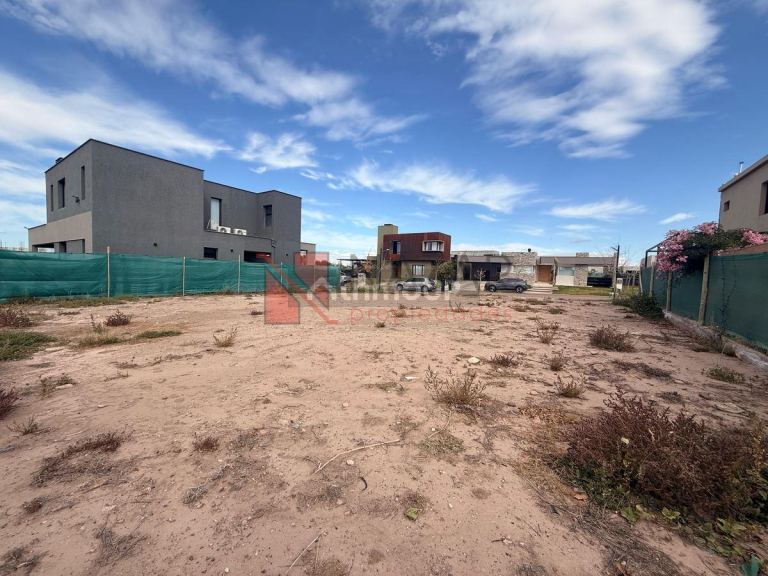 Maipu Barrio Ciro de Vieytes, Maipu, Mendoza