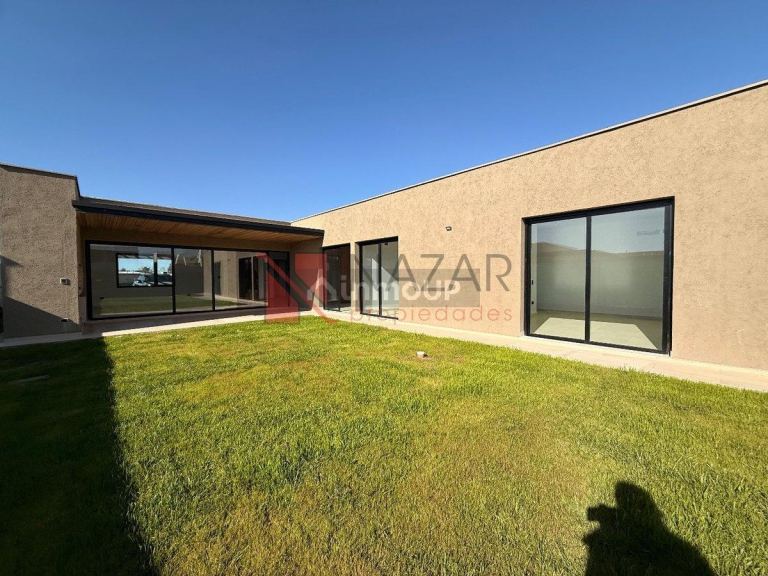 Casa en Venta en Godoy Cruz, Mendoza - USD 305.000 | Inmoup - 16