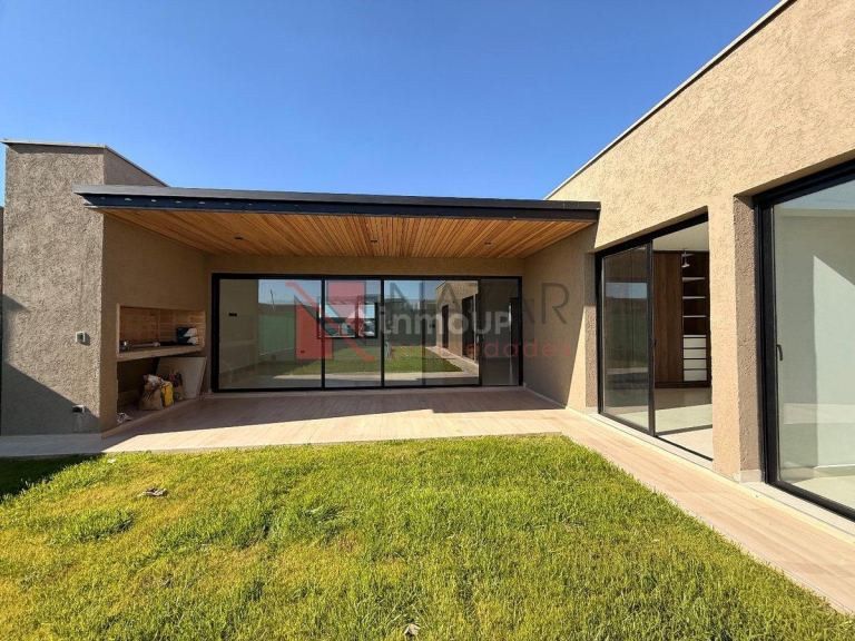 Casa en Venta en Godoy Cruz, Mendoza - USD 305.000 | Inmoup - 17