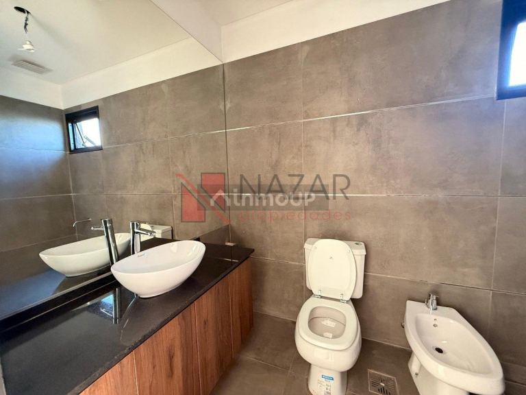 Casa en Venta en Godoy Cruz, Mendoza - USD 305.000 | Inmoup - 9