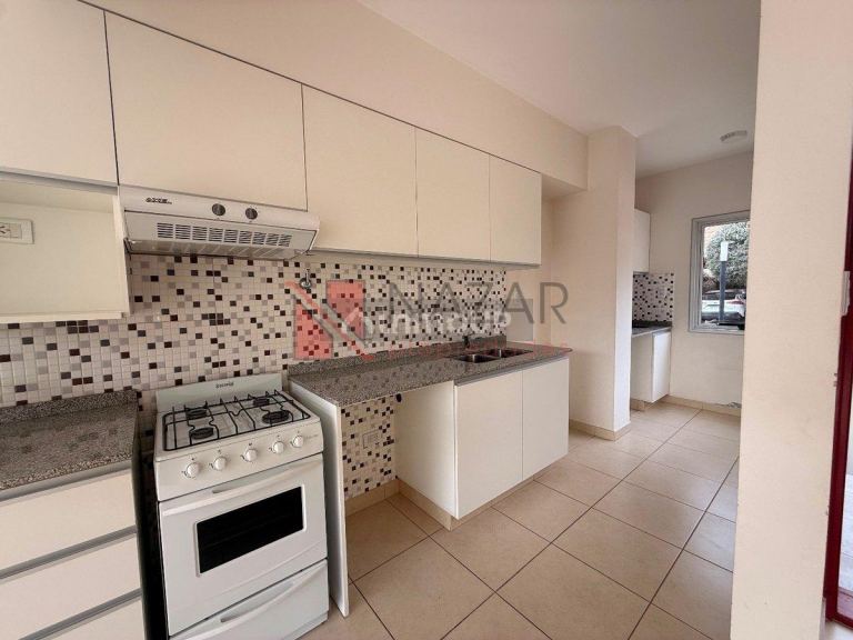 Duplex en Alquiler en Lujan de Cuyo, Mendoza - $ 1.250.000 | Inmoup - 7