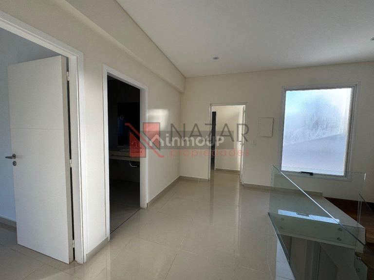 Casa en Alquiler en Godoy Cruz, Mendoza - USD 1.900 | Inmoup - 11