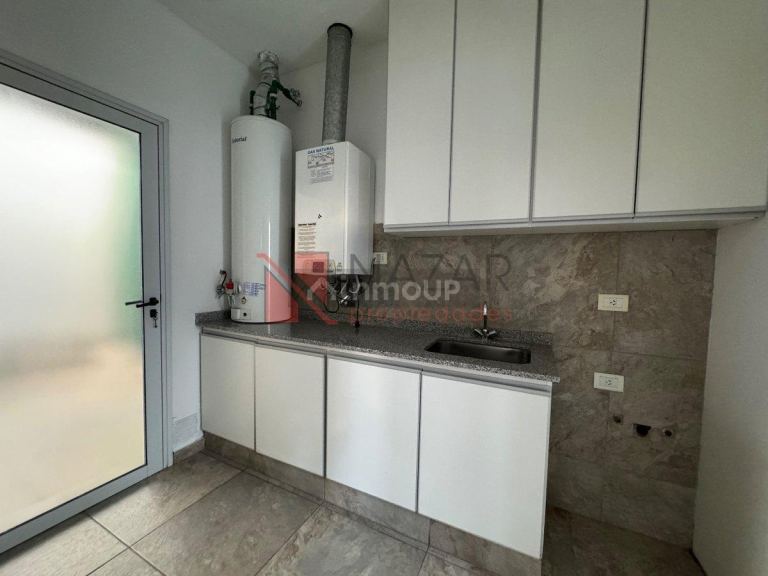 Casa en Alquiler en Godoy Cruz, Mendoza - USD 1.900 | Inmoup - 9