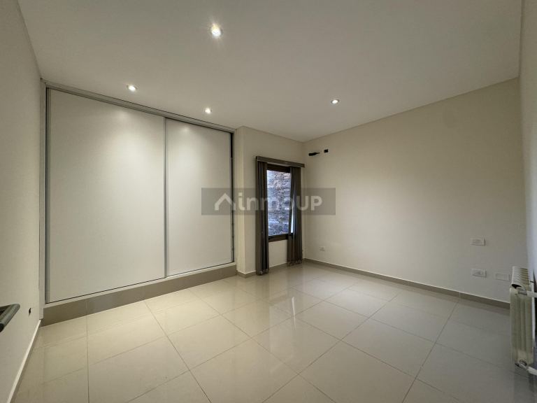 Casa en Alquiler en Godoy Cruz, Mendoza - USD 1.900 | Inmoup - 8