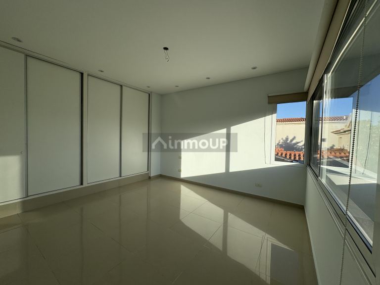 Casa en Alquiler en Godoy Cruz, Mendoza - USD 1.900 | Inmoup - 14