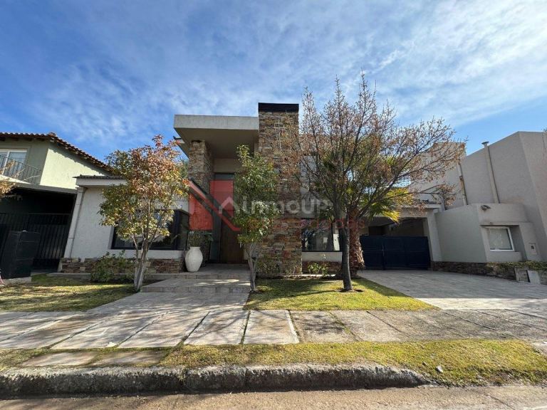 Casa en Venta en Godoy Cruz, Mendoza