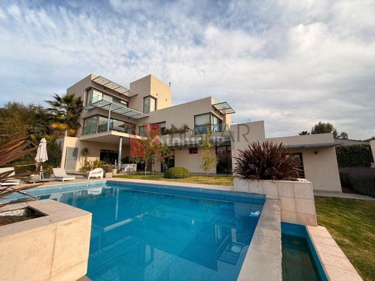 Casa en Venta en Godoy Cruz, Mendoza