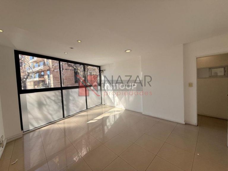 Oficina en Venta en Capital, Mendoza - USD 140.000 | Inmoup - 11