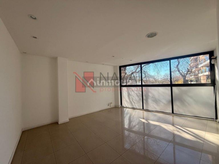 Oficina en Venta en Capital, Mendoza - USD 140.000 | Inmoup - 10