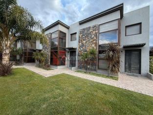 Lujan de Cuyo Complejo Residencial Vistapueblo, Mariano Boedo 800, Carrodilla, Luján de Cuyo, Mendoza.