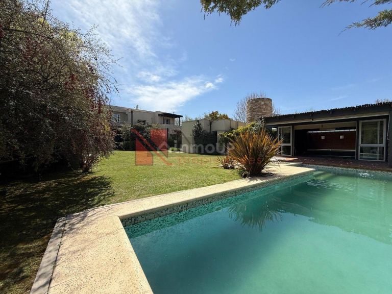 Casa en Venta en Godoy Cruz, Mendoza