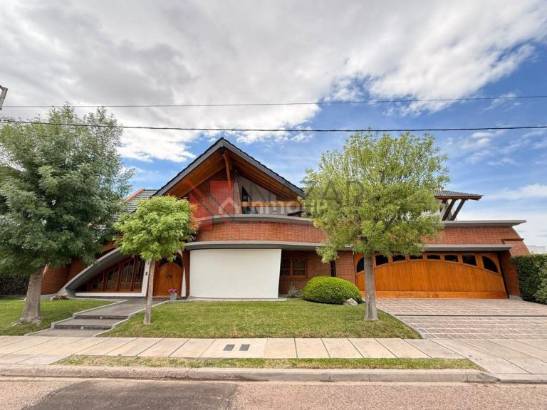 Casa en Venta en Godoy Cruz, Mendoza