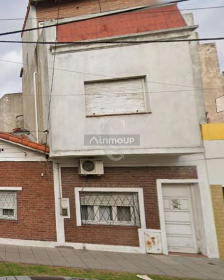 Chalet en Venta en Avellaneda, Buenos Aires Interior