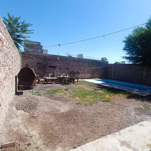 Casa en Venta en Guaymallen, Mendoza