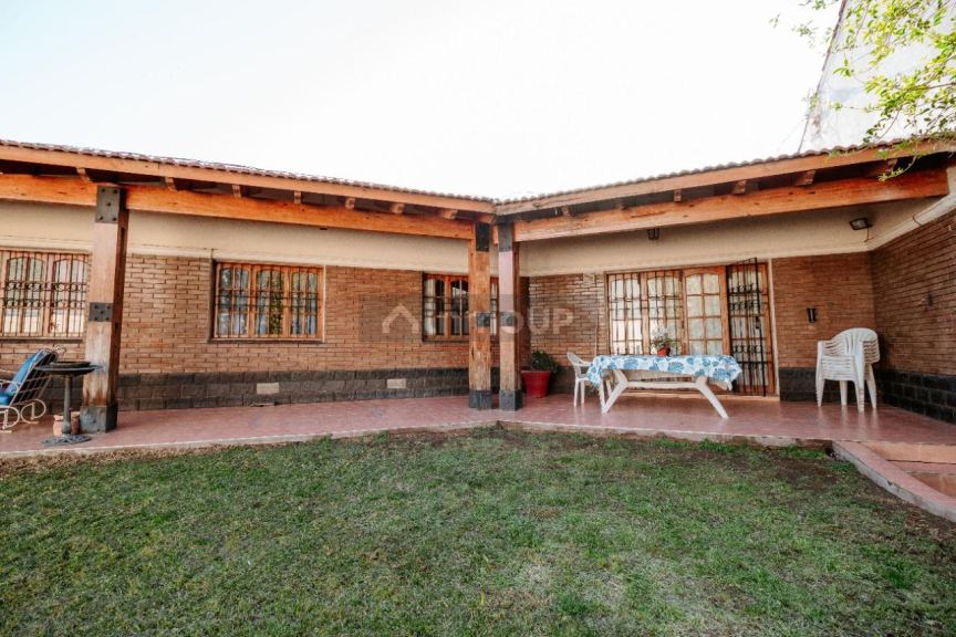 Casa en Venta en Guaymallen, Mendoza