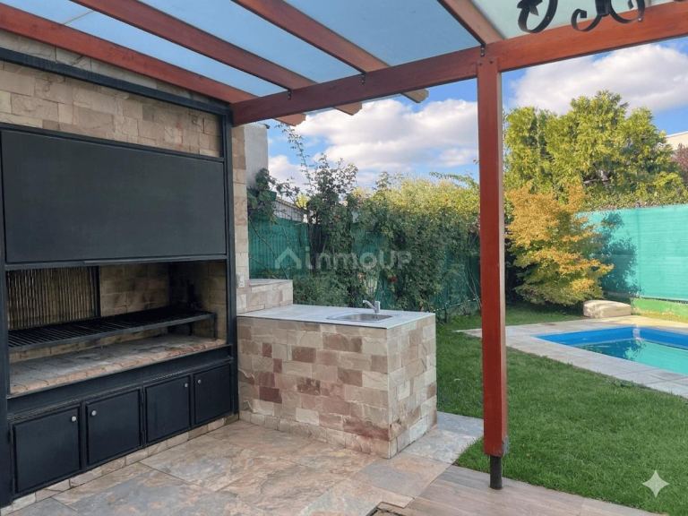Casa en Venta en Guaymallen, Mendoza
