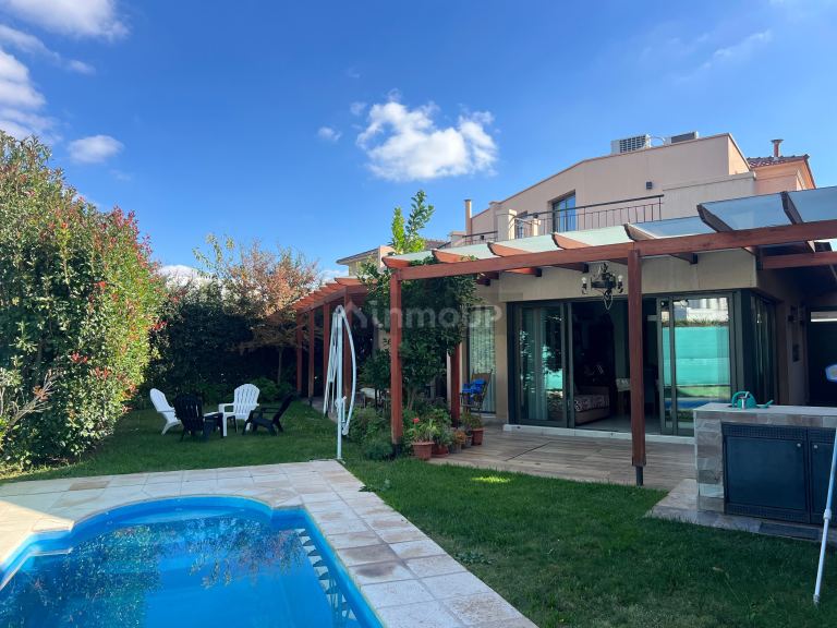 Casa en Venta en Guaymallen, Mendoza