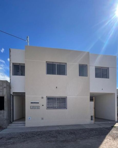 Duplex en Venta en Maipu, Mendoza