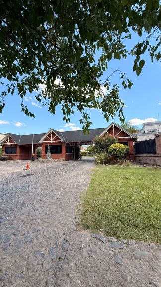 Casa en Venta en Guaymallen, Mendoza