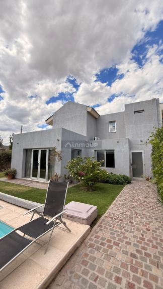 Casa en Venta en Guaymallen, Mendoza