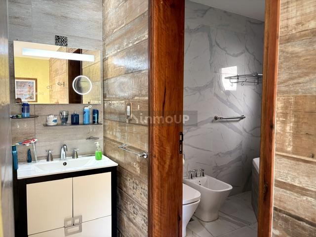 Casa en Venta en Guaymallen, Mendoza