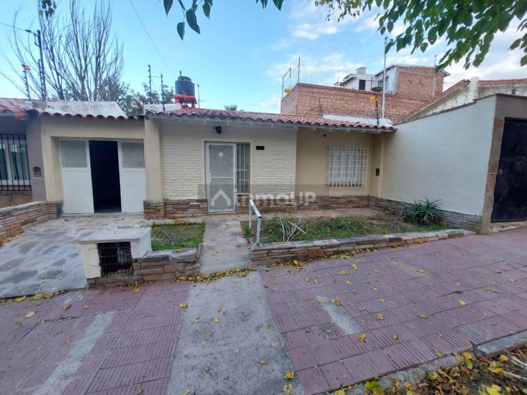 Casa en Venta en Godoy Cruz, Mendoza