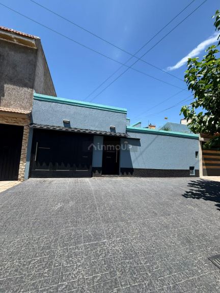 Casa en Venta en Guaymallen, Mendoza