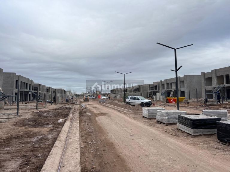Departamento en Venta en Maipu, Mendoza