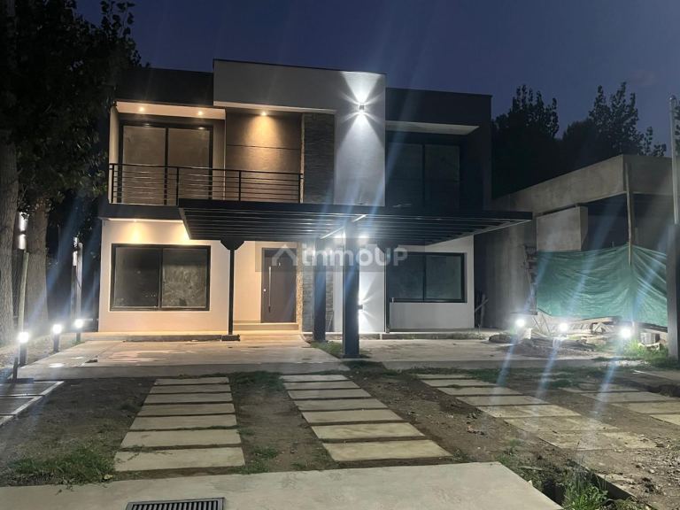 Duplex en Venta en Maipu, Mendoza