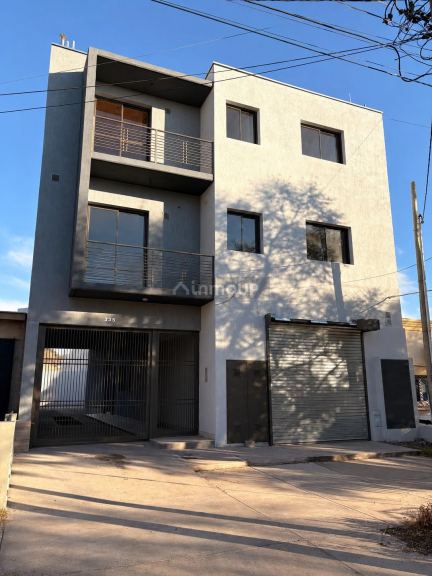 Local Comercial en Venta en Capital, Mendoza