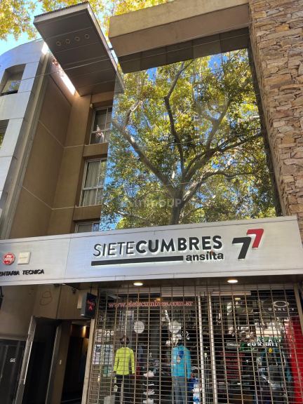 Oficina en Alquiler en Capital, Mendoza