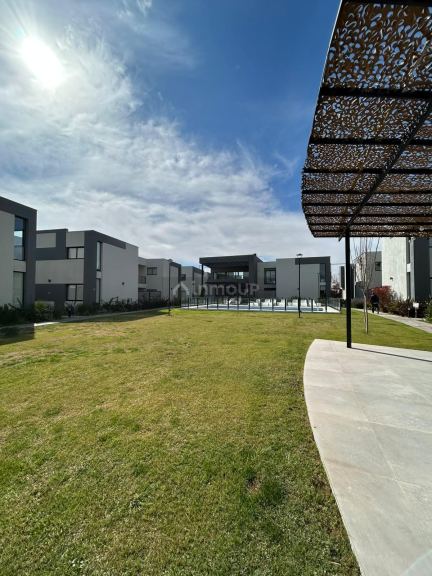 Lujan de Cuyo Modesto lima 0,  Terruar Apartments & Wine,  Luján de Cuyo,  Chacras de Coria,  Mendoza,  Argentina