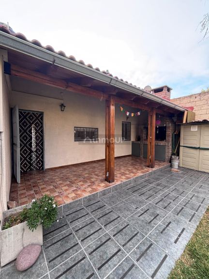 Casa en Venta en Guaymallen, Mendoza