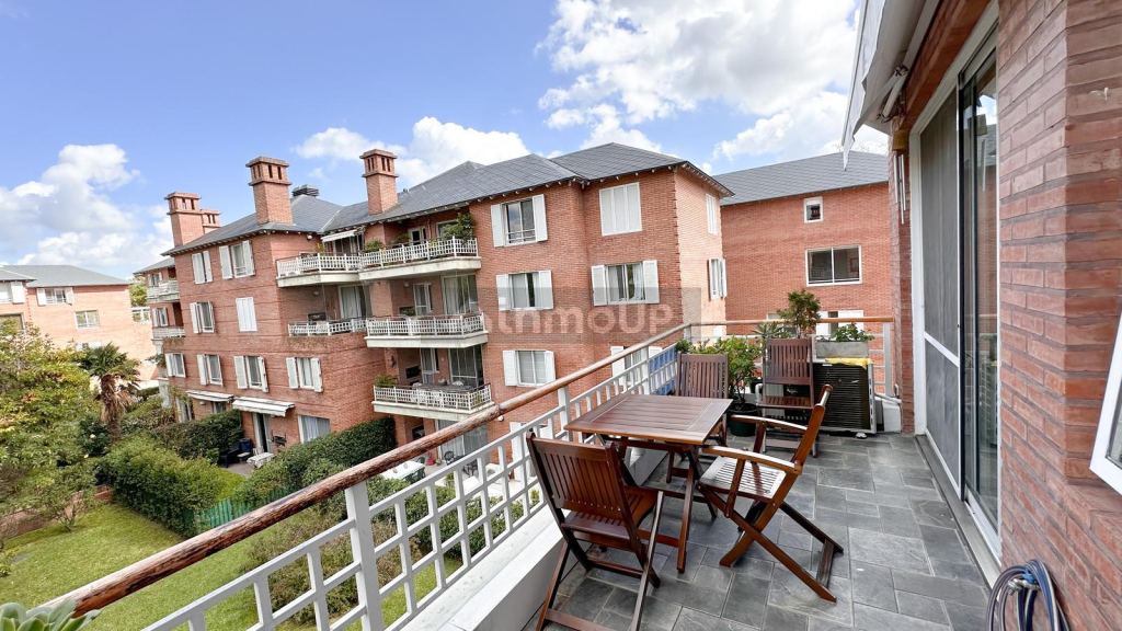 Departamento en Venta en San Isidro, G.B.A. Zona Norte
