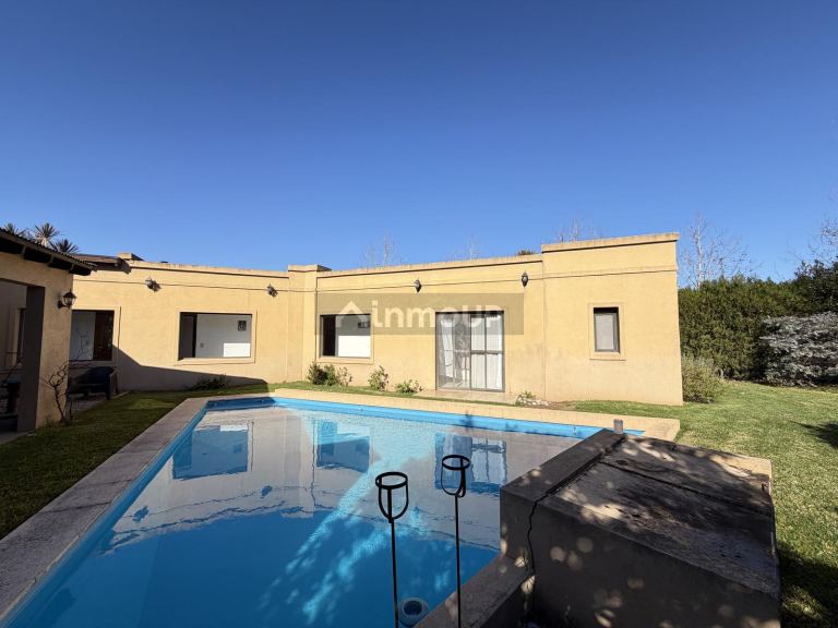 Casa en Venta en Escobar, G.B.A. Zona Norte