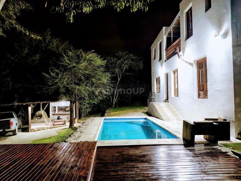 Casa en Venta en Colon, Cordoba