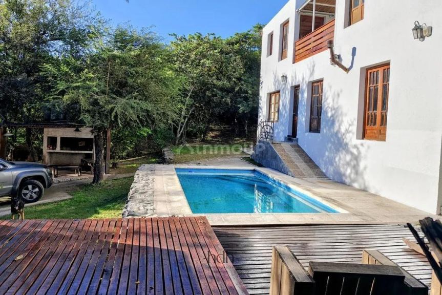 Casa en Venta en Colon, Cordoba