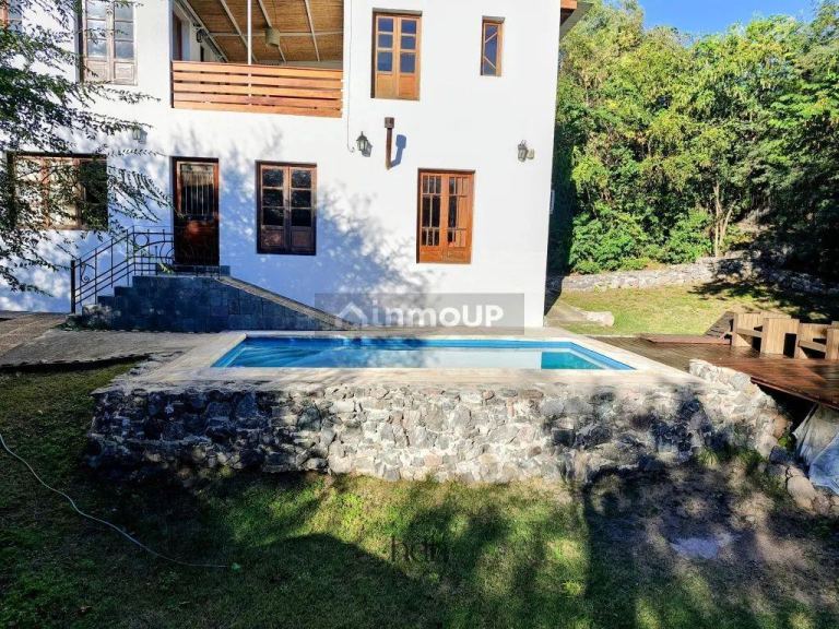 Casa en Venta en Colon, Cordoba