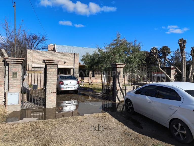 Casa en Venta en Utracan, La Pampa