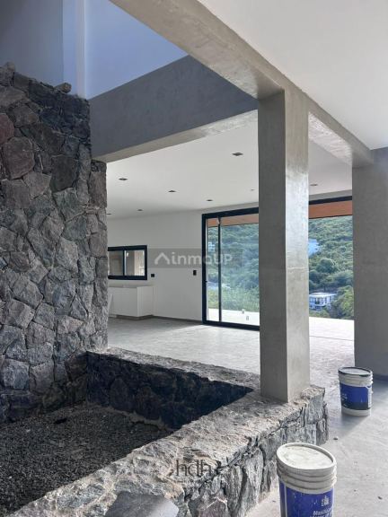 Casa en Venta en Colon, Cordoba