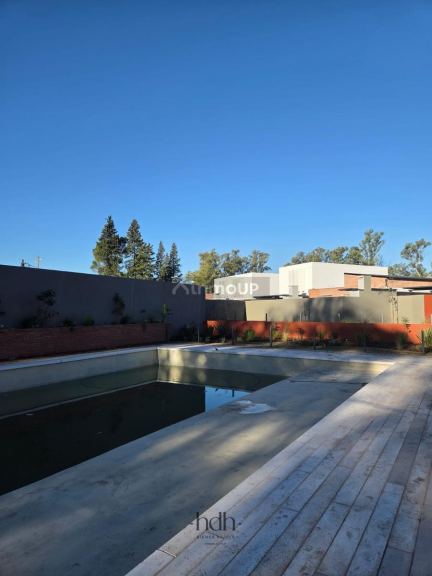 Casa en Alquiler en Capital, Cordoba