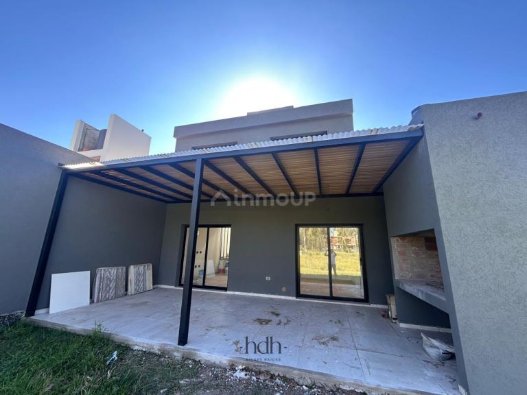 Casa en Venta en Santa Maria, Cordoba