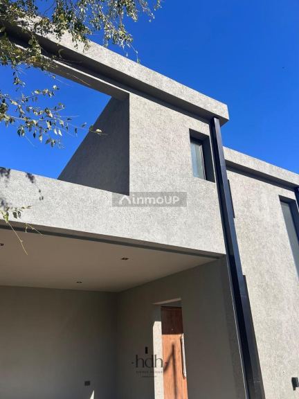Casa en Venta en Santa Maria, Cordoba