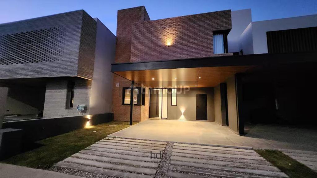 Casa en Venta en Capital, Cordoba