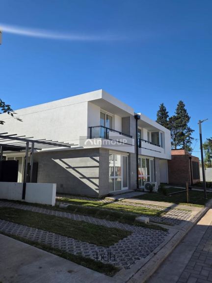 Casa en Alquiler en Capital, Cordoba