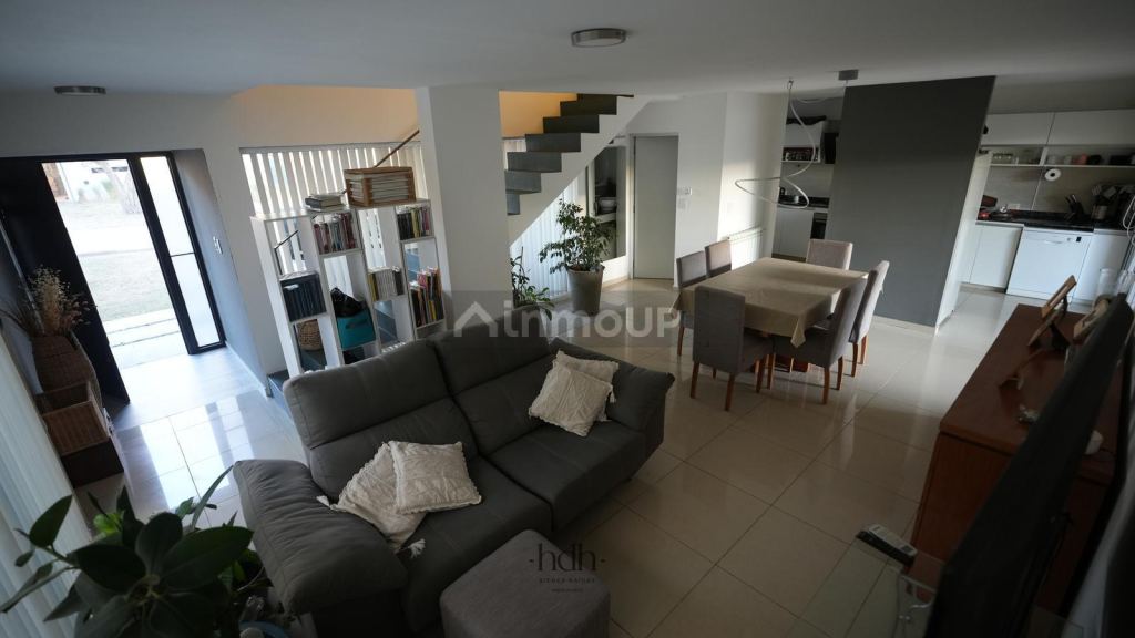 Casa en Venta en Colon, Cordoba